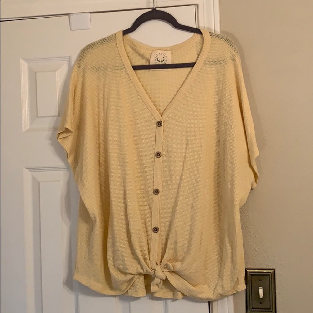 Waffle knit tie knot V-neck button down top